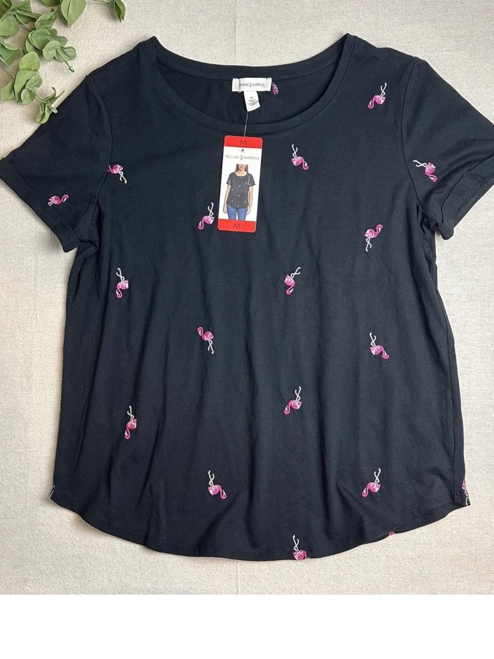 Vintage America Embroidered Flamingo T-shirt Black Pink Novelty NWT